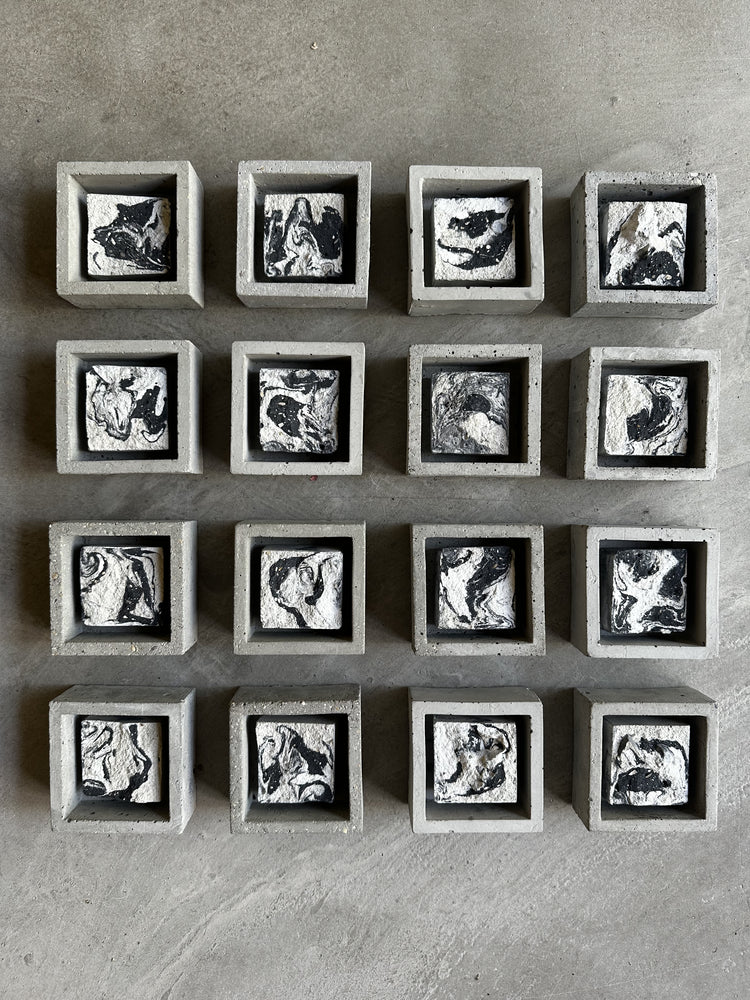 "Miroirs" tableaux en béton par César Bazaar