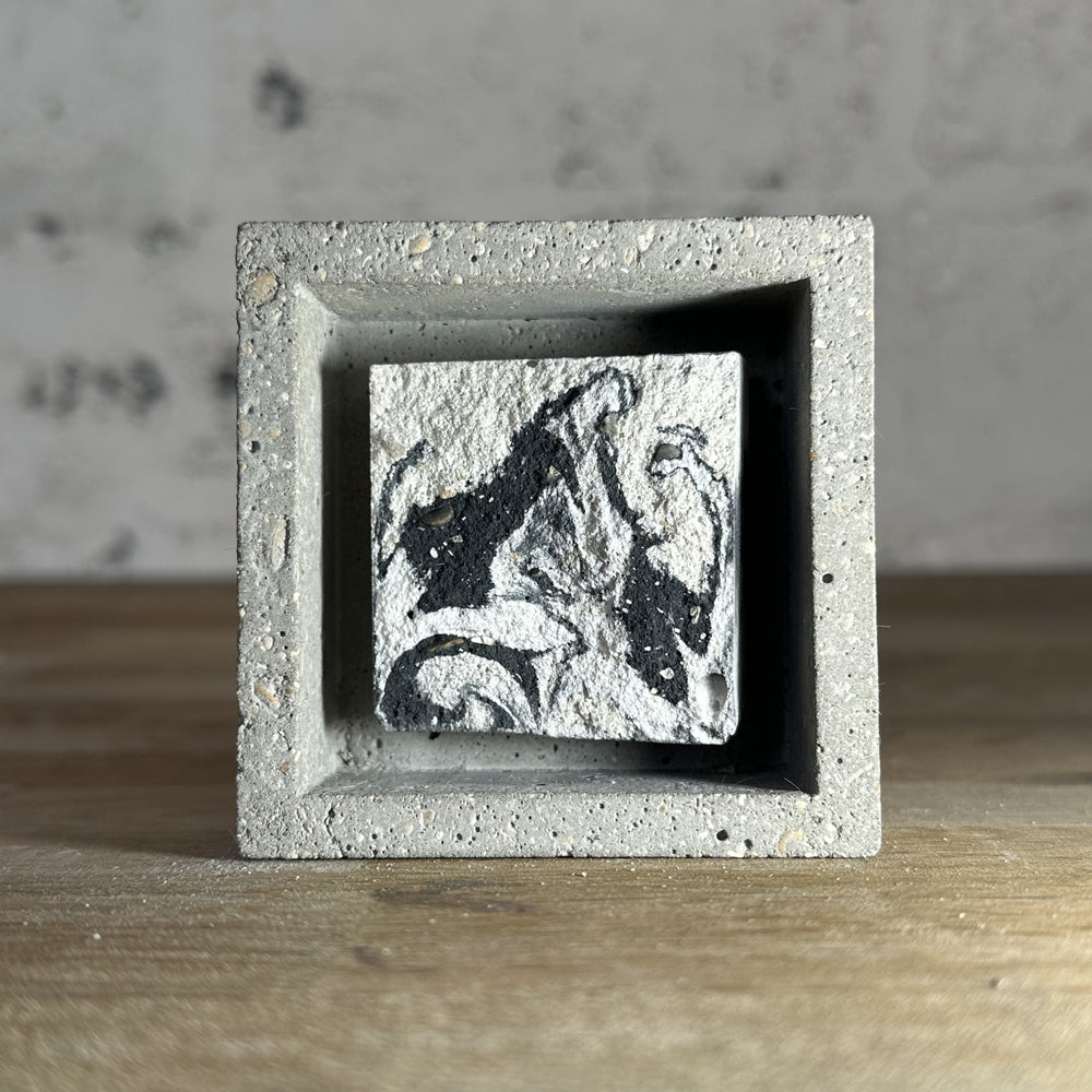 "Miroirs" tableaux en béton par César Bazaar