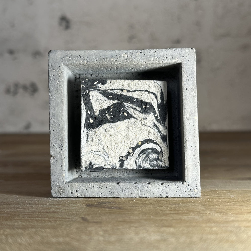 "Miroirs" tableaux en béton par César Bazaar