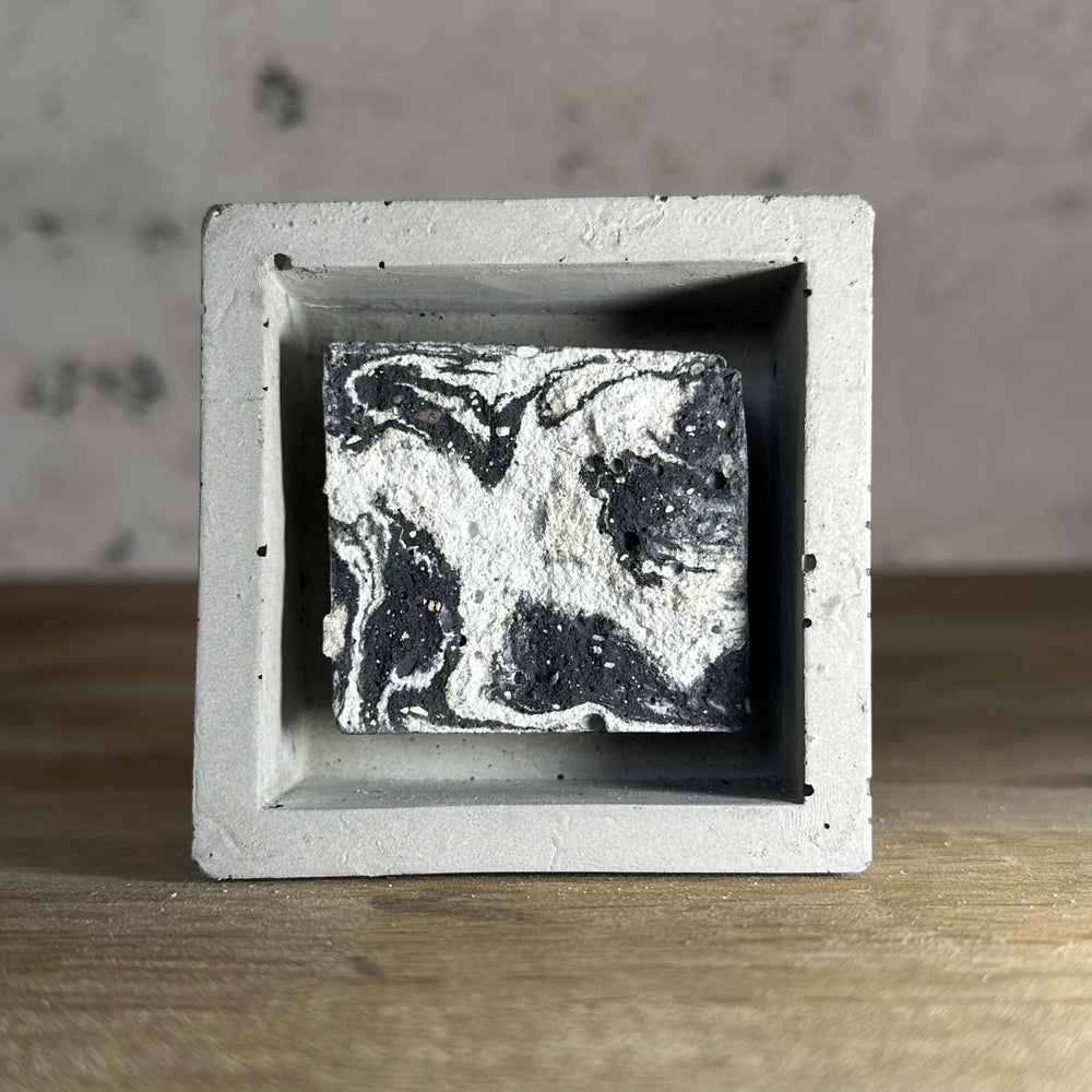 "Miroirs" tableaux en béton par César Bazaar