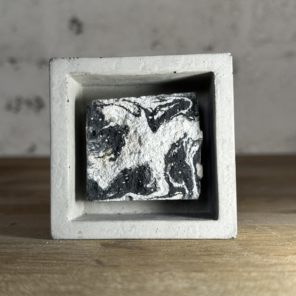 "Miroirs" tableaux en béton par César Bazaar