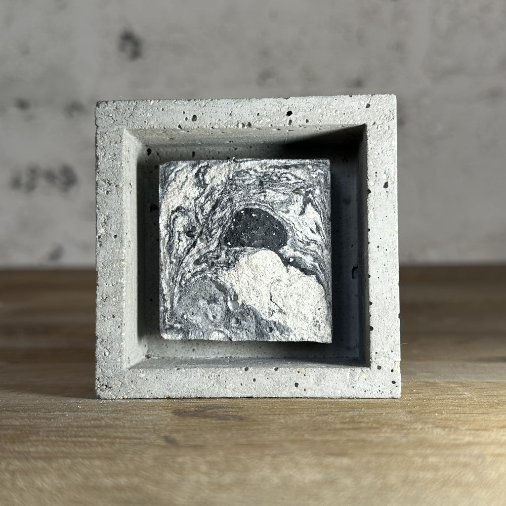 "Miroirs" tableaux en béton par César Bazaar